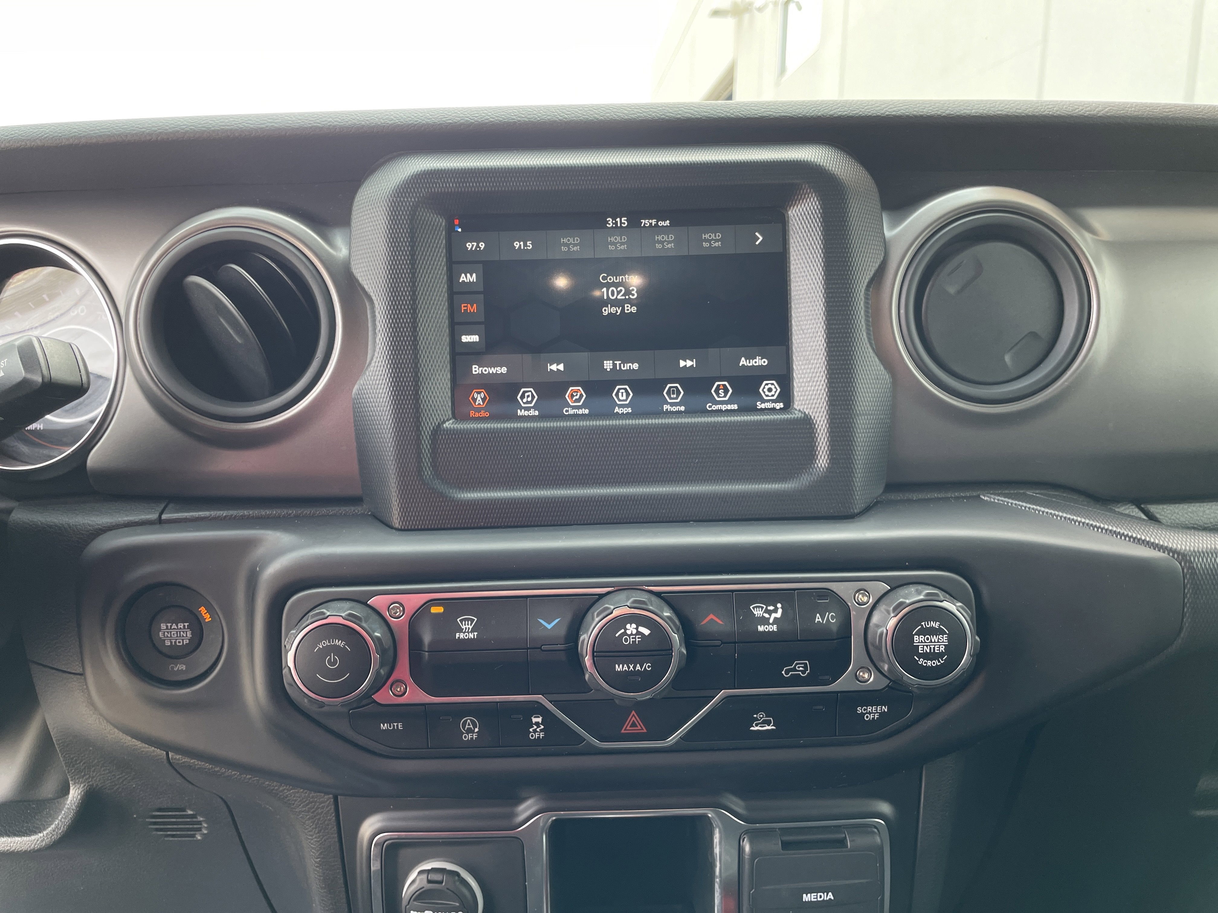 2022 Jeep Wrangler Unlimited Willys Sport
