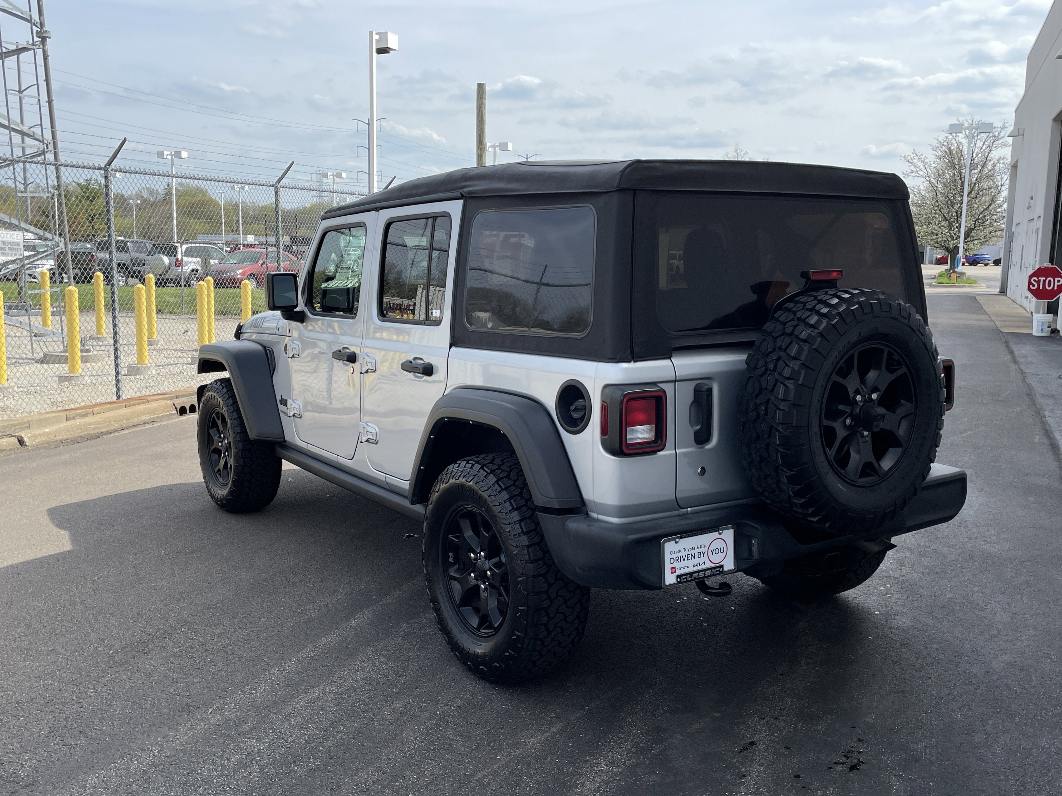 2022 Jeep Wrangler Unlimited Willys Sport