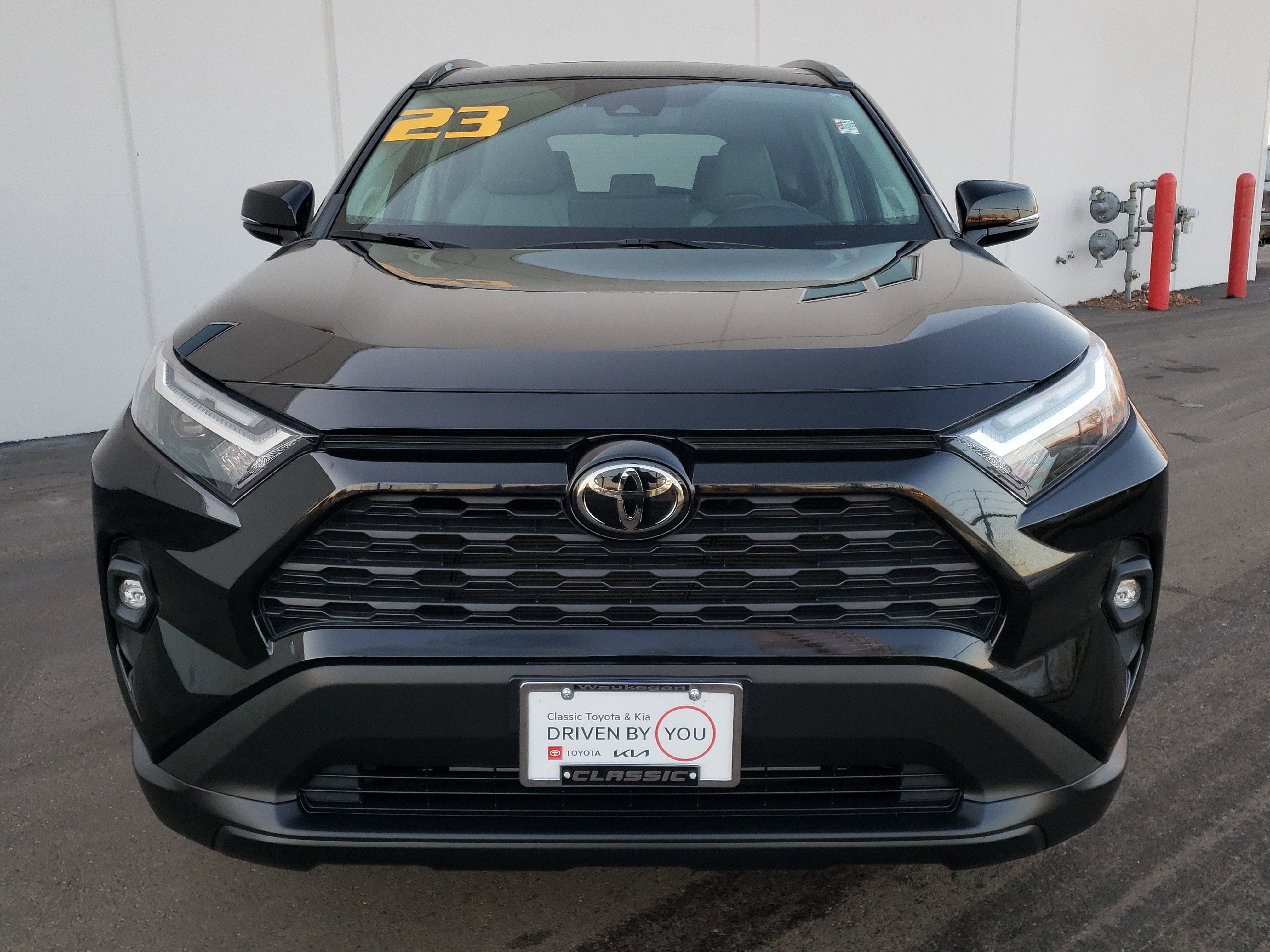 2023 Toyota RAV4 XLE Premium