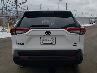 2023 Toyota RAV4 LE