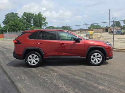 2025 Toyota RAV4 LE