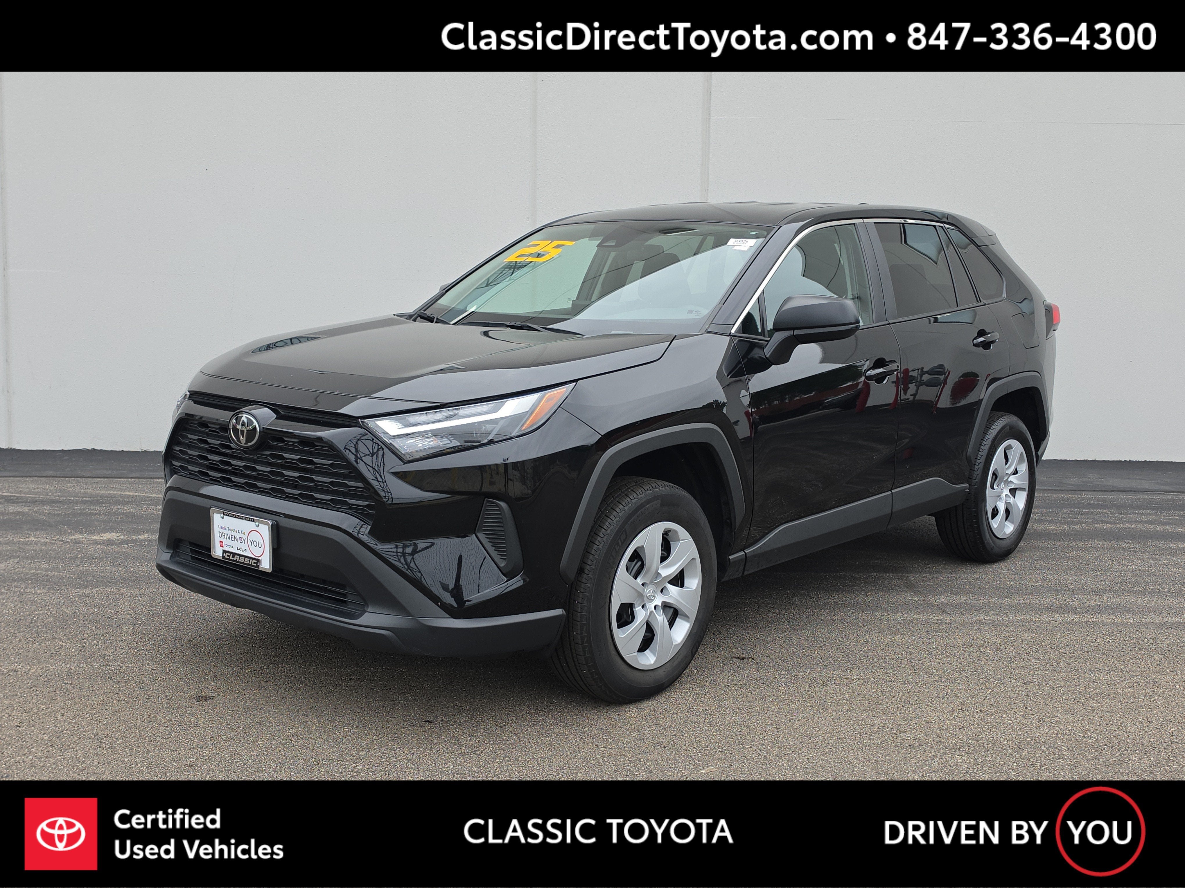 2025 Toyota RAV4 LE