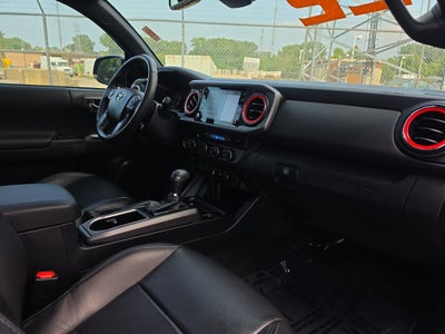 2022 Toyota Tacoma 4WD TRD Off Road