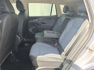 2025 Volkswagen Tiguan SE