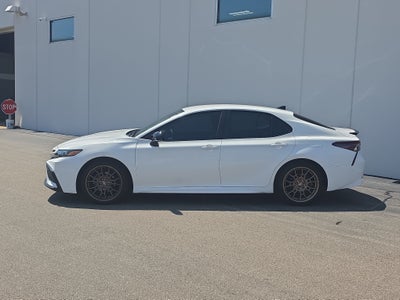 2023 Toyota Camry Hybrid SE Nightshade