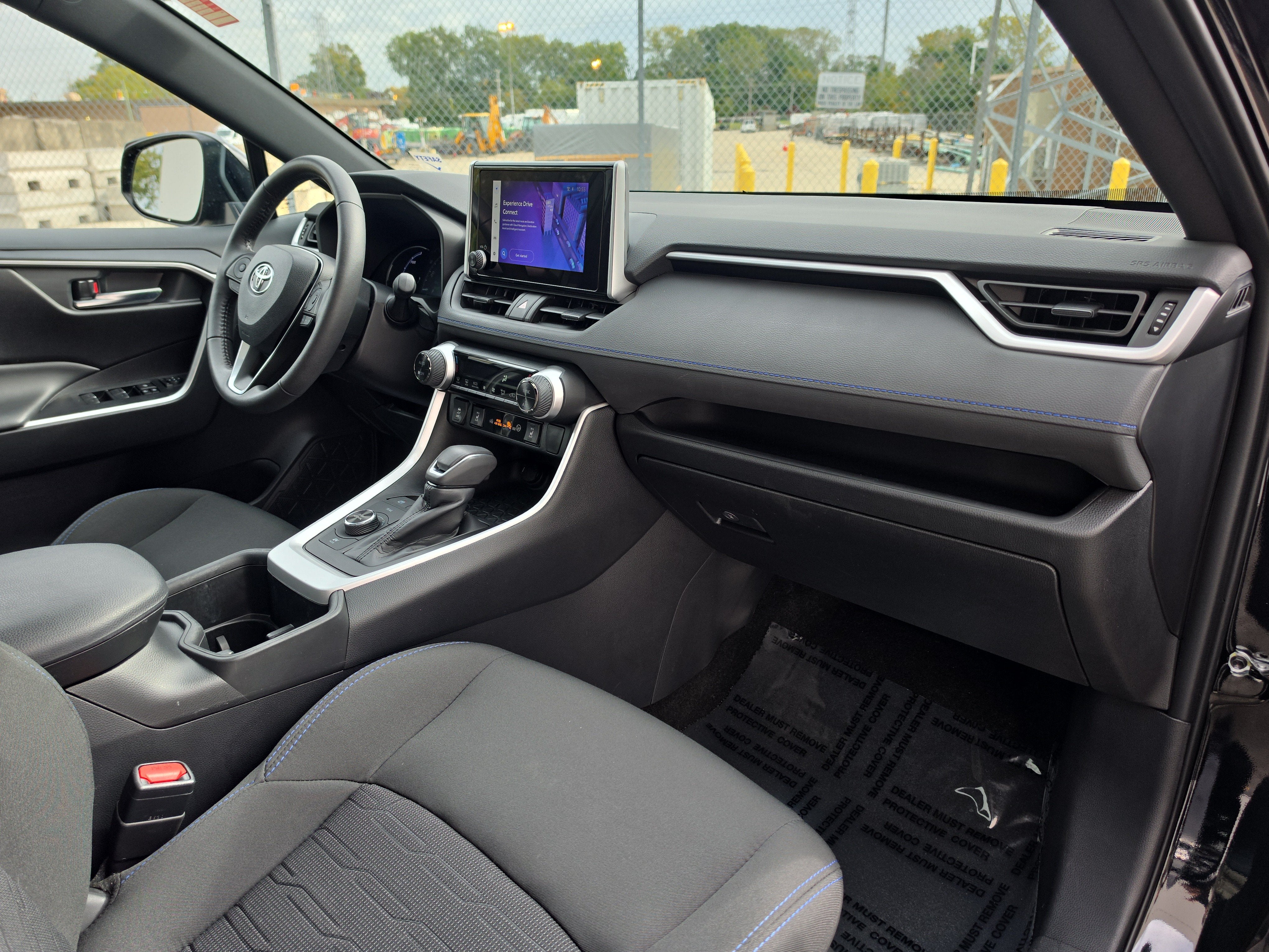 2024 Toyota RAV4 Hybrid SE