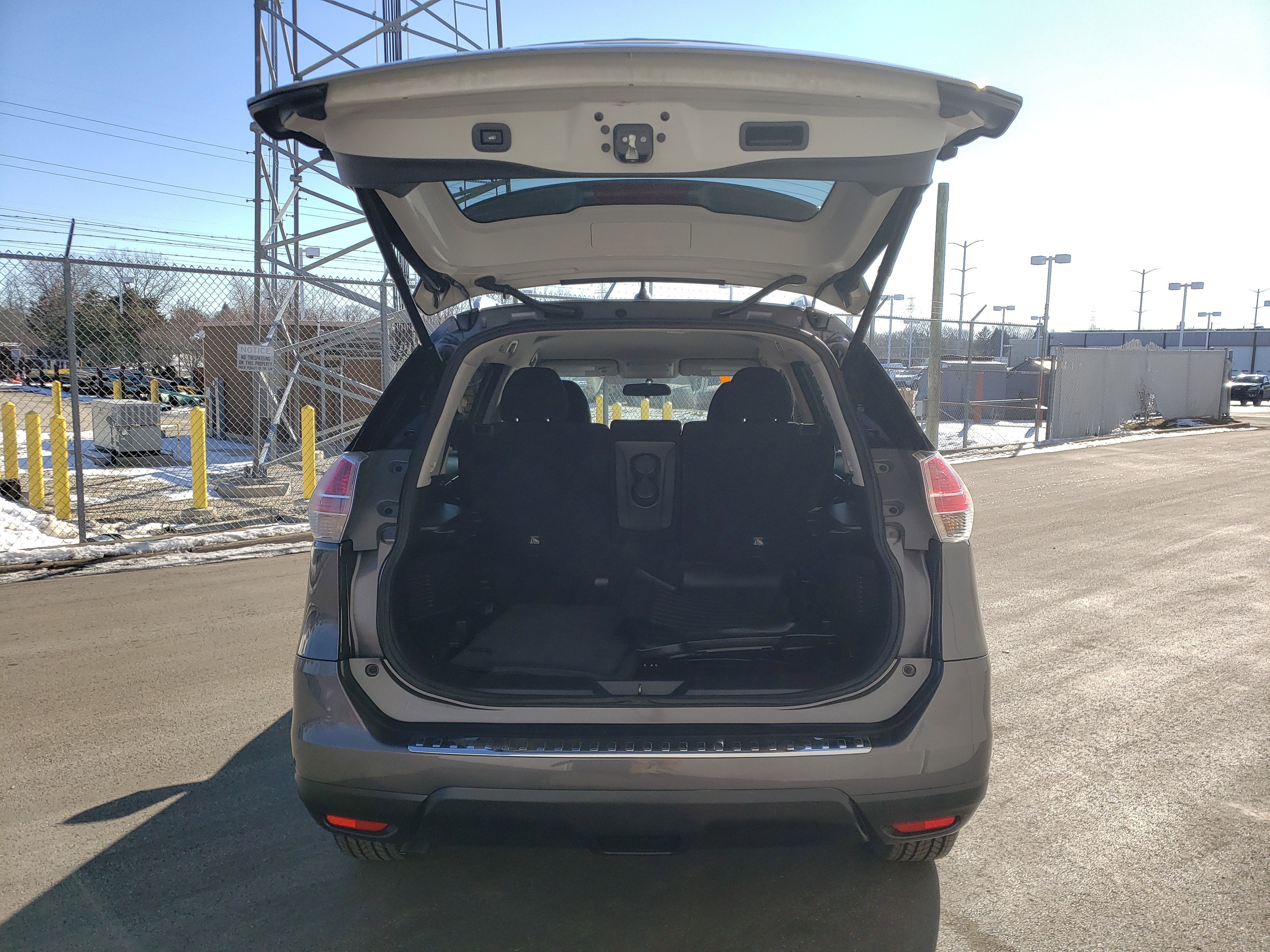 2016 Nissan Rogue SV