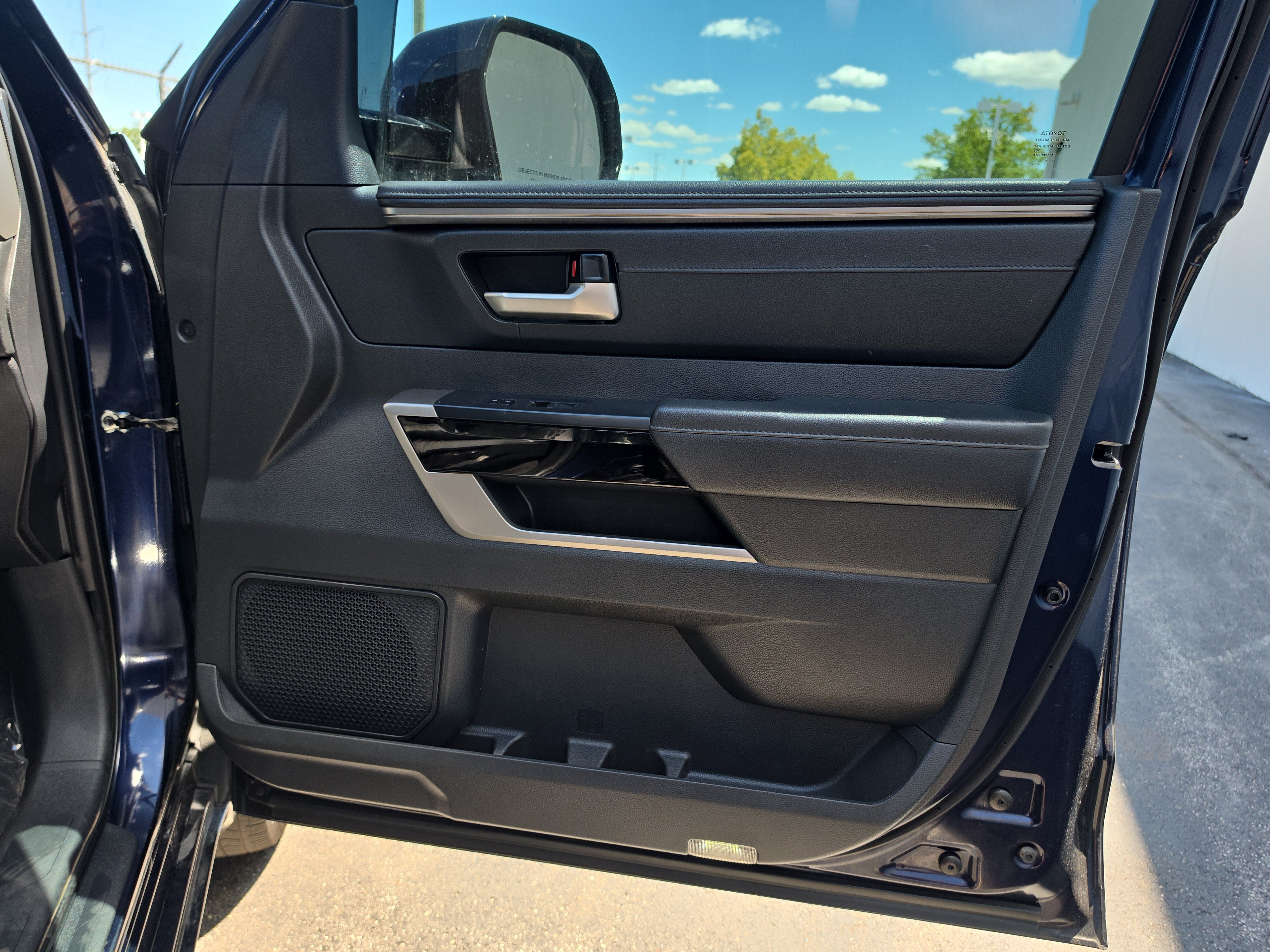 2024 Toyota Tundra 4WD Limited