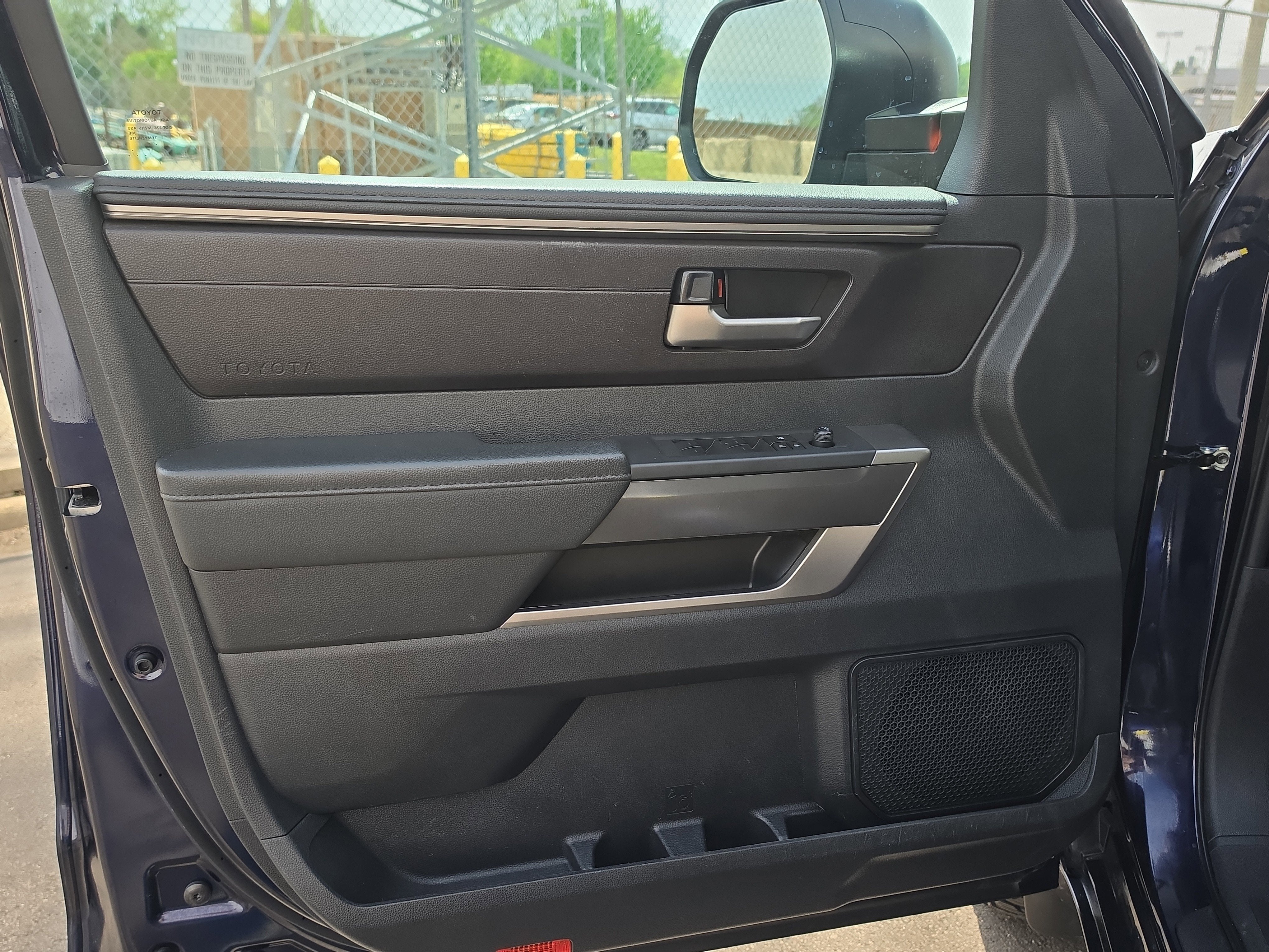 2024 Toyota Tundra 4WD SR5