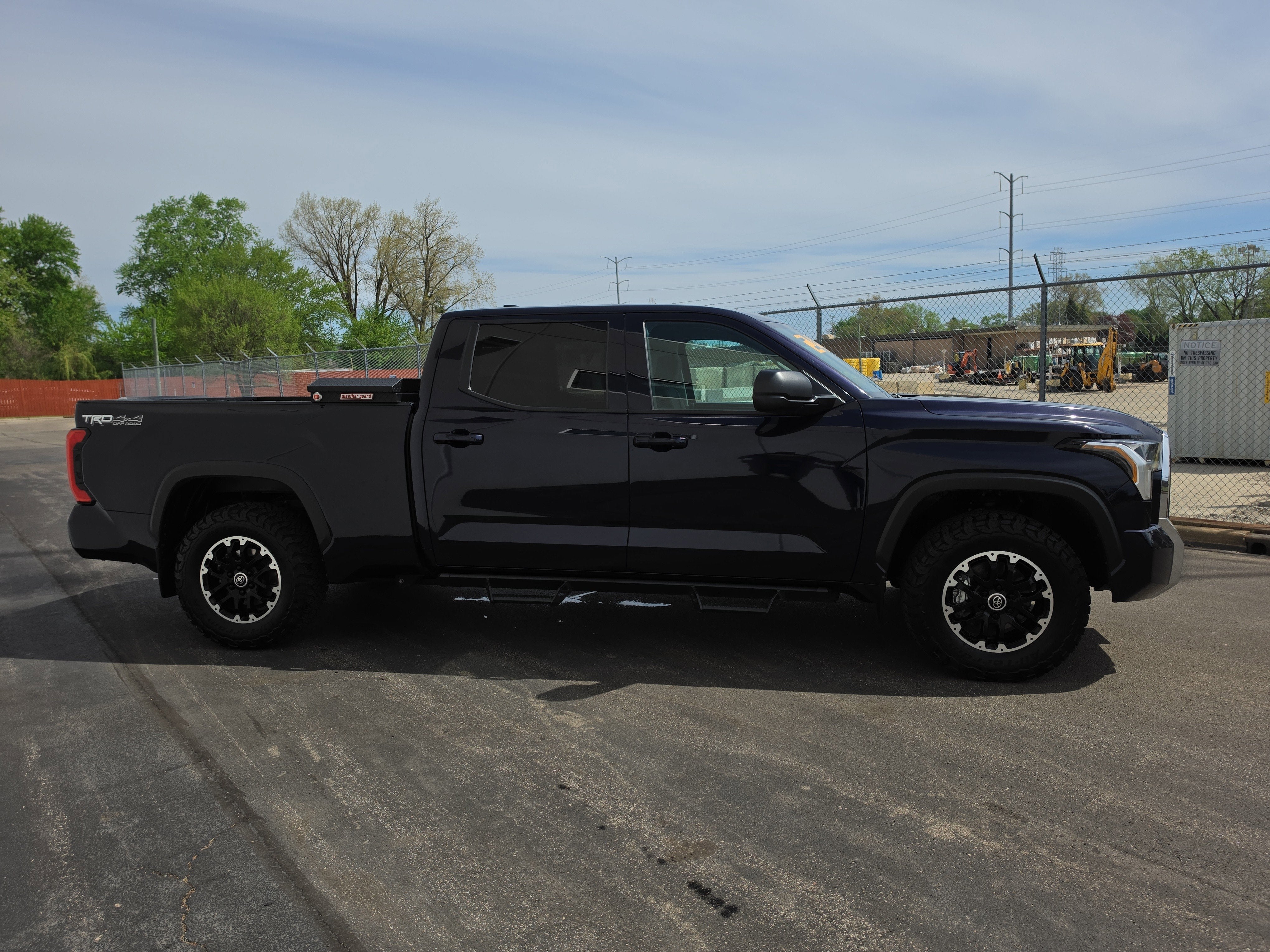 2024 Toyota Tundra 4WD SR5