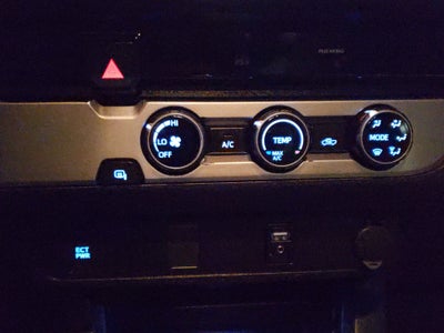 2018 Toyota Tacoma SR