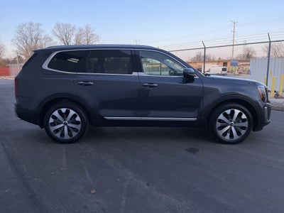 2022 Kia Telluride S