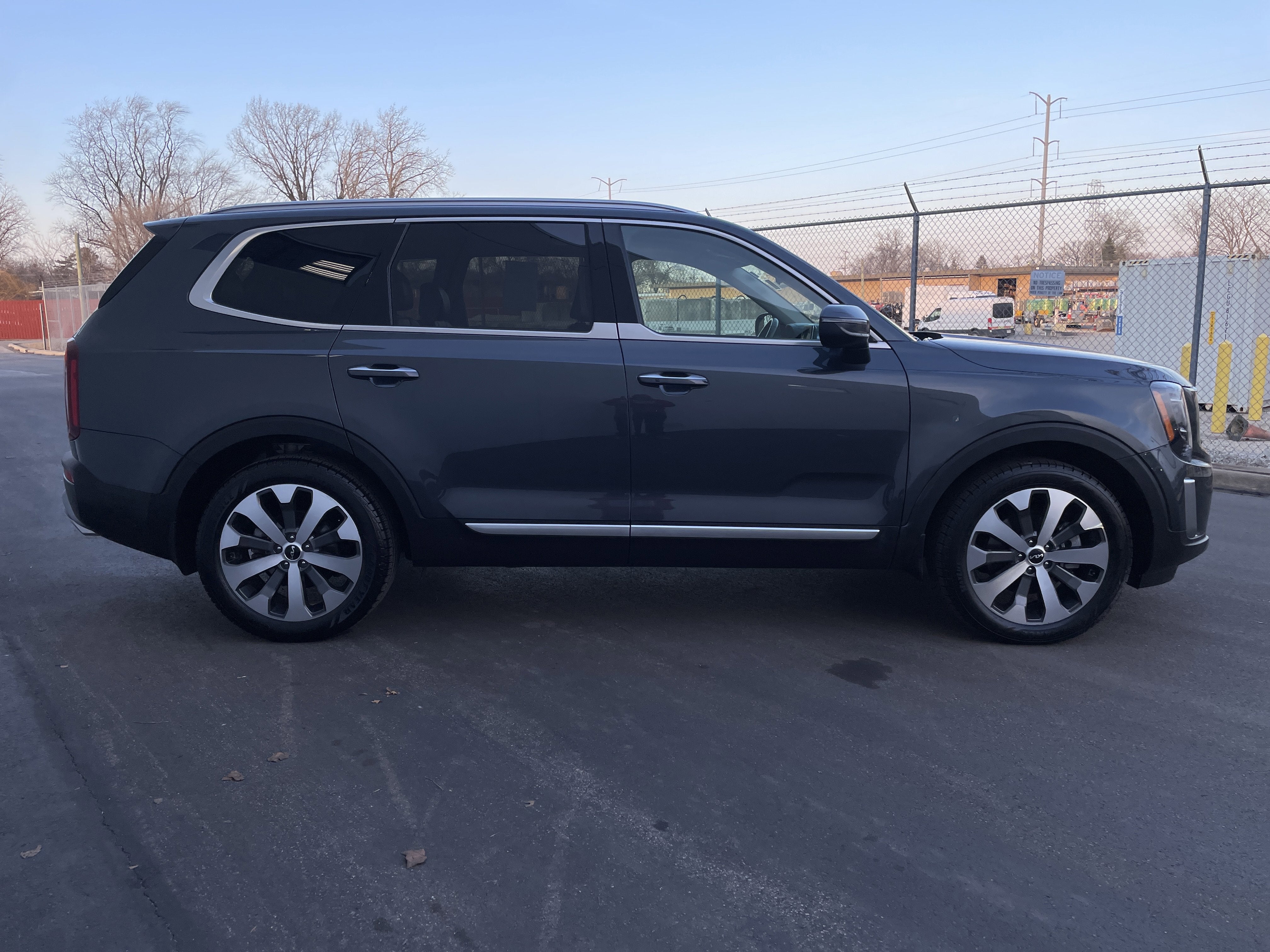 2022 Kia Telluride S