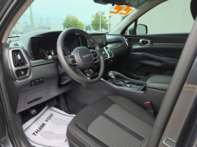 2022 Kia Sorento LX