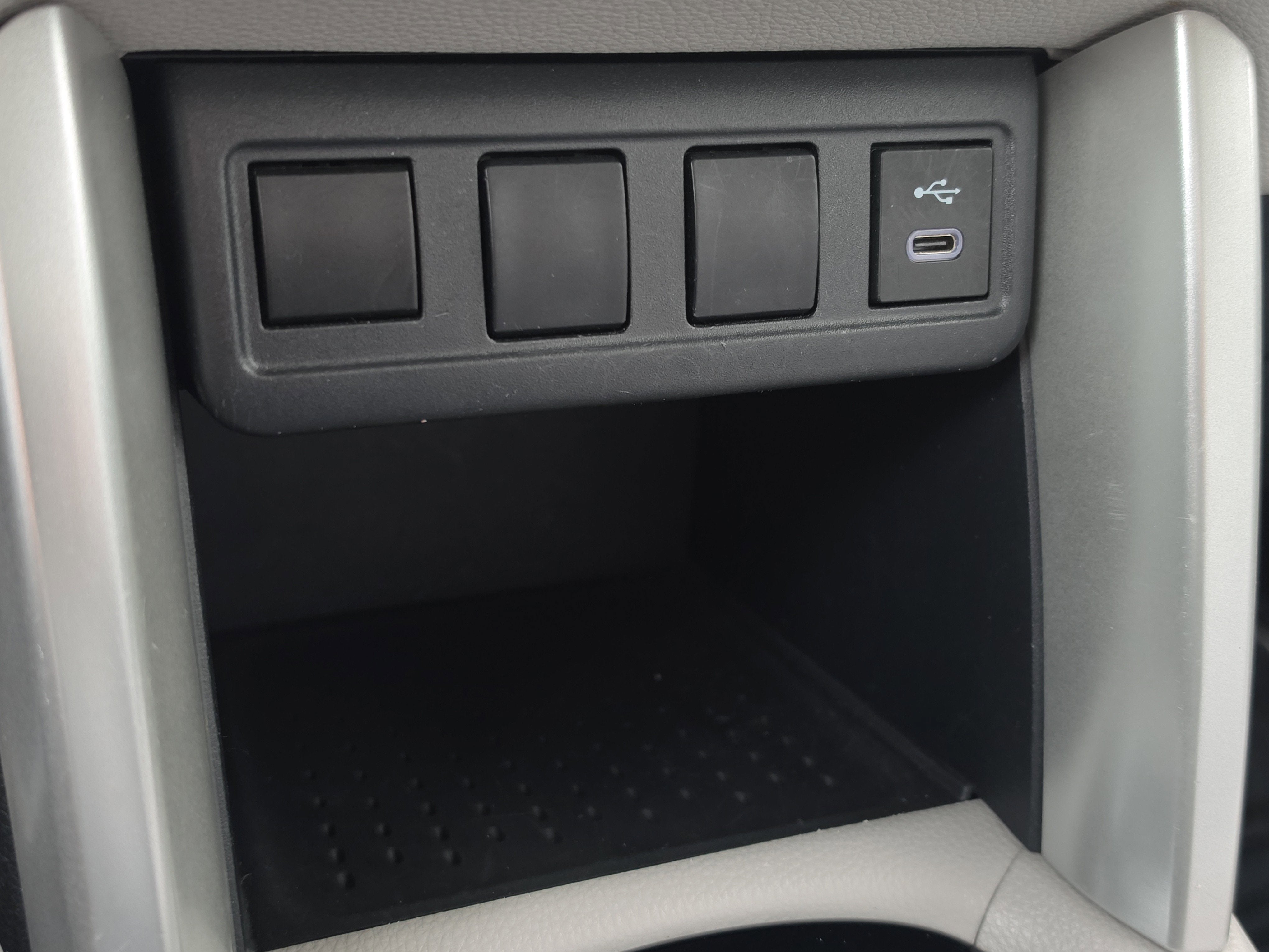 2024 Toyota Corolla Cross L