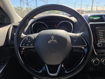 2025 Mitsubishi Outlander Sport SE