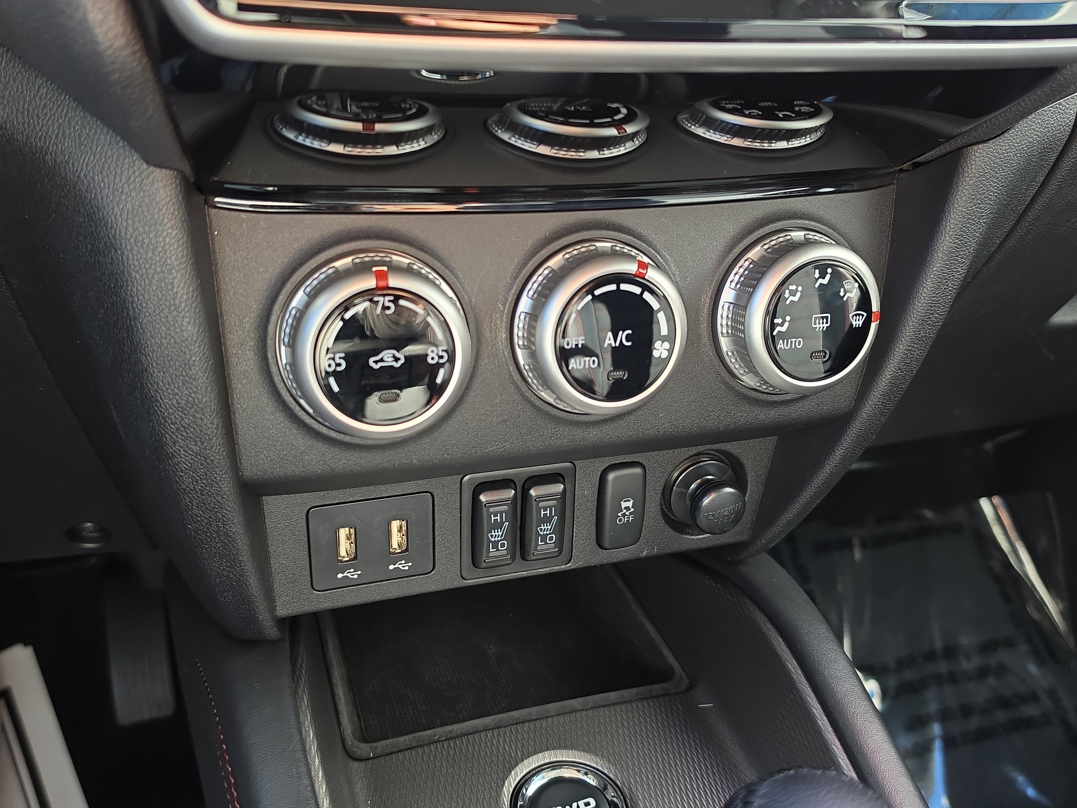 2025 Mitsubishi Outlander Sport SE