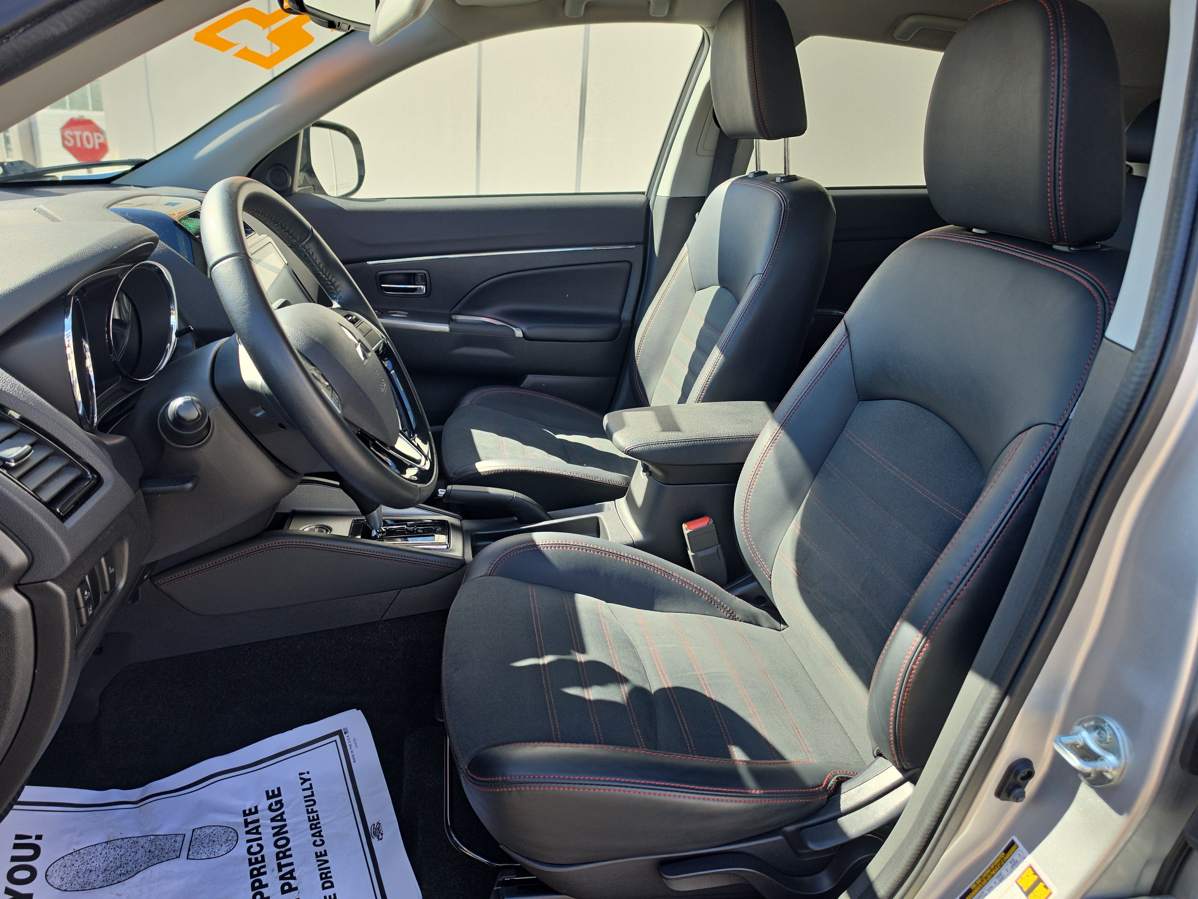 2025 Mitsubishi Outlander Sport SE