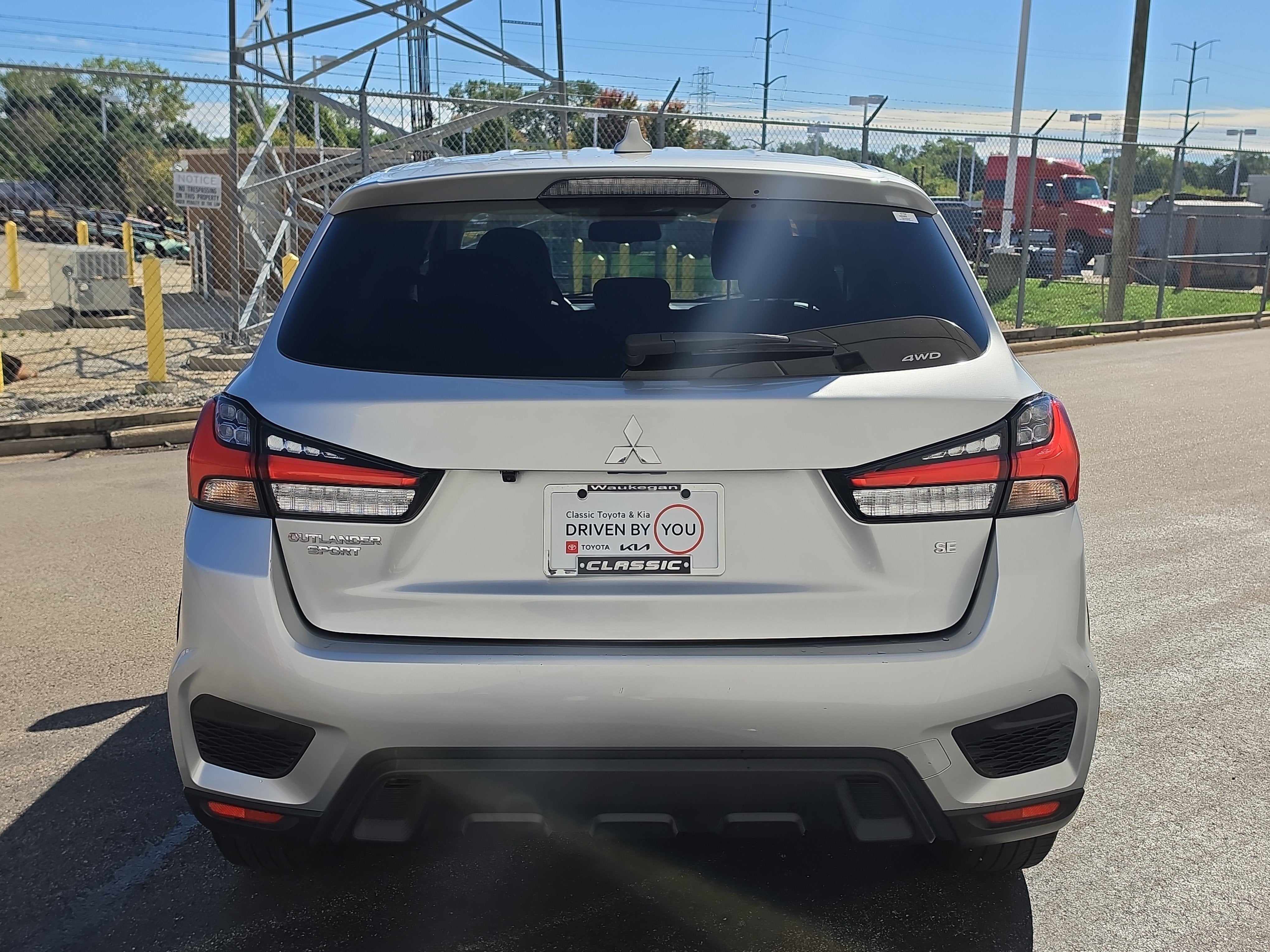 2025 Mitsubishi Outlander Sport SE