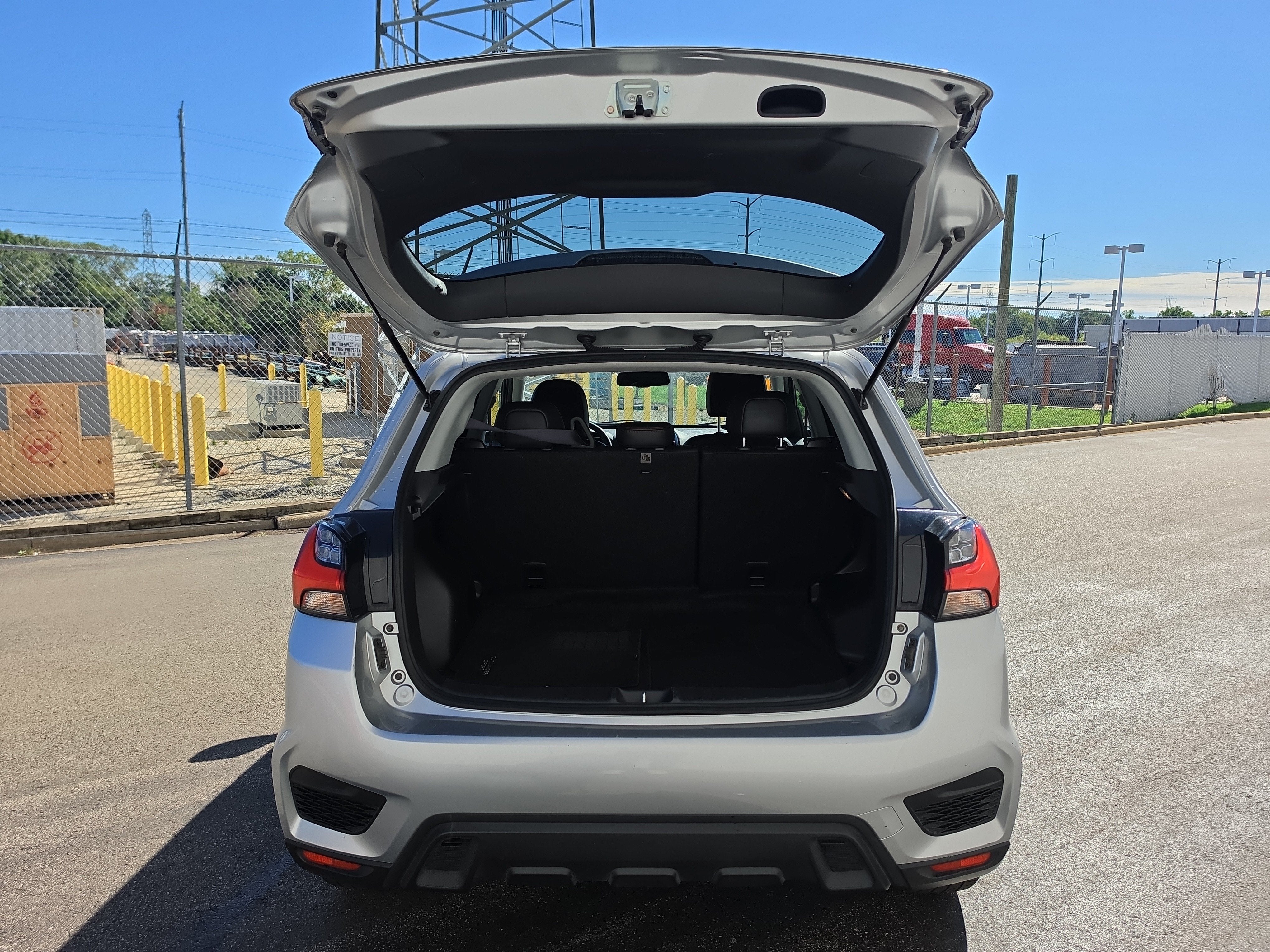 2025 Mitsubishi Outlander Sport SE