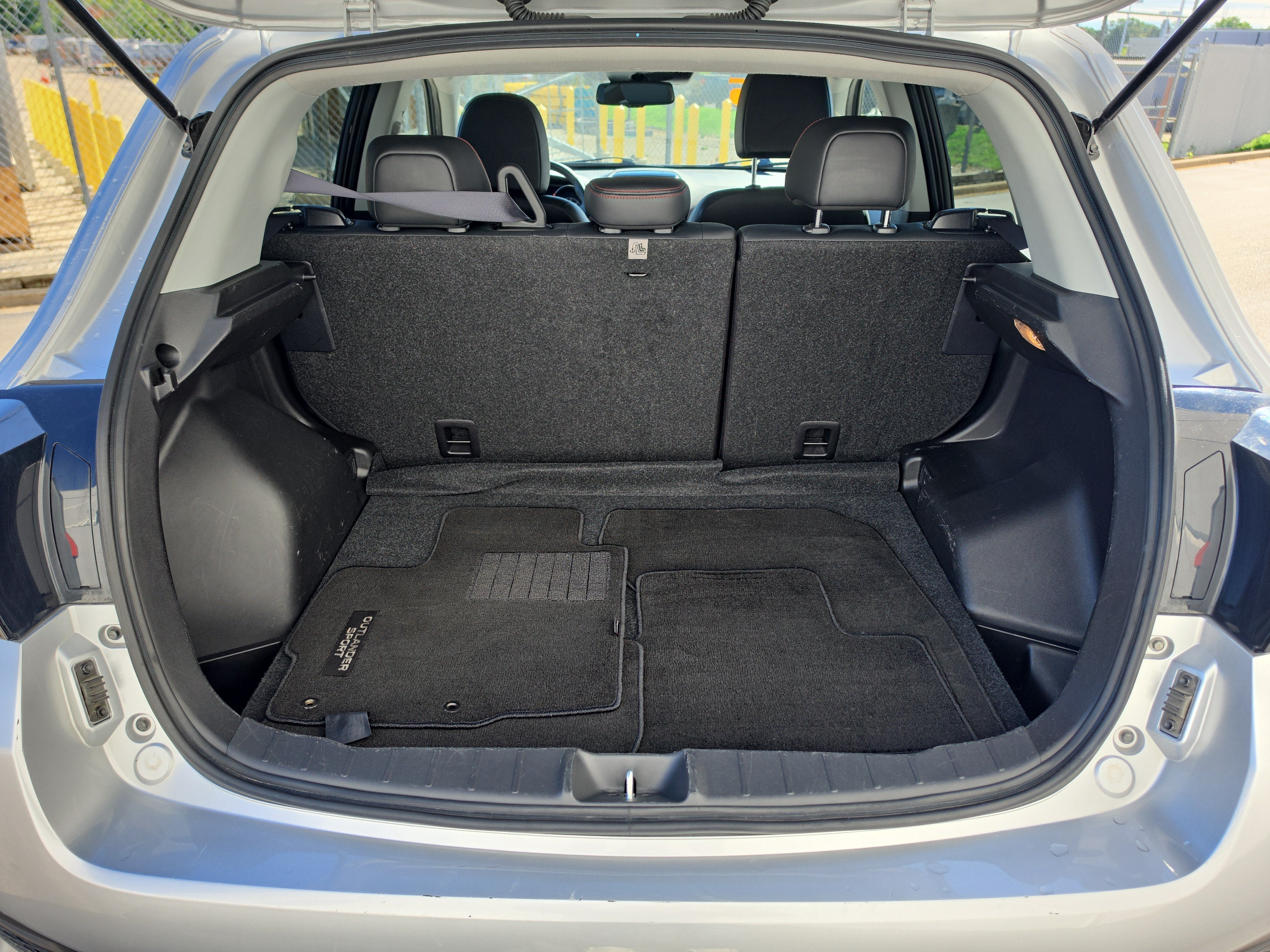 2025 Mitsubishi Outlander Sport SE