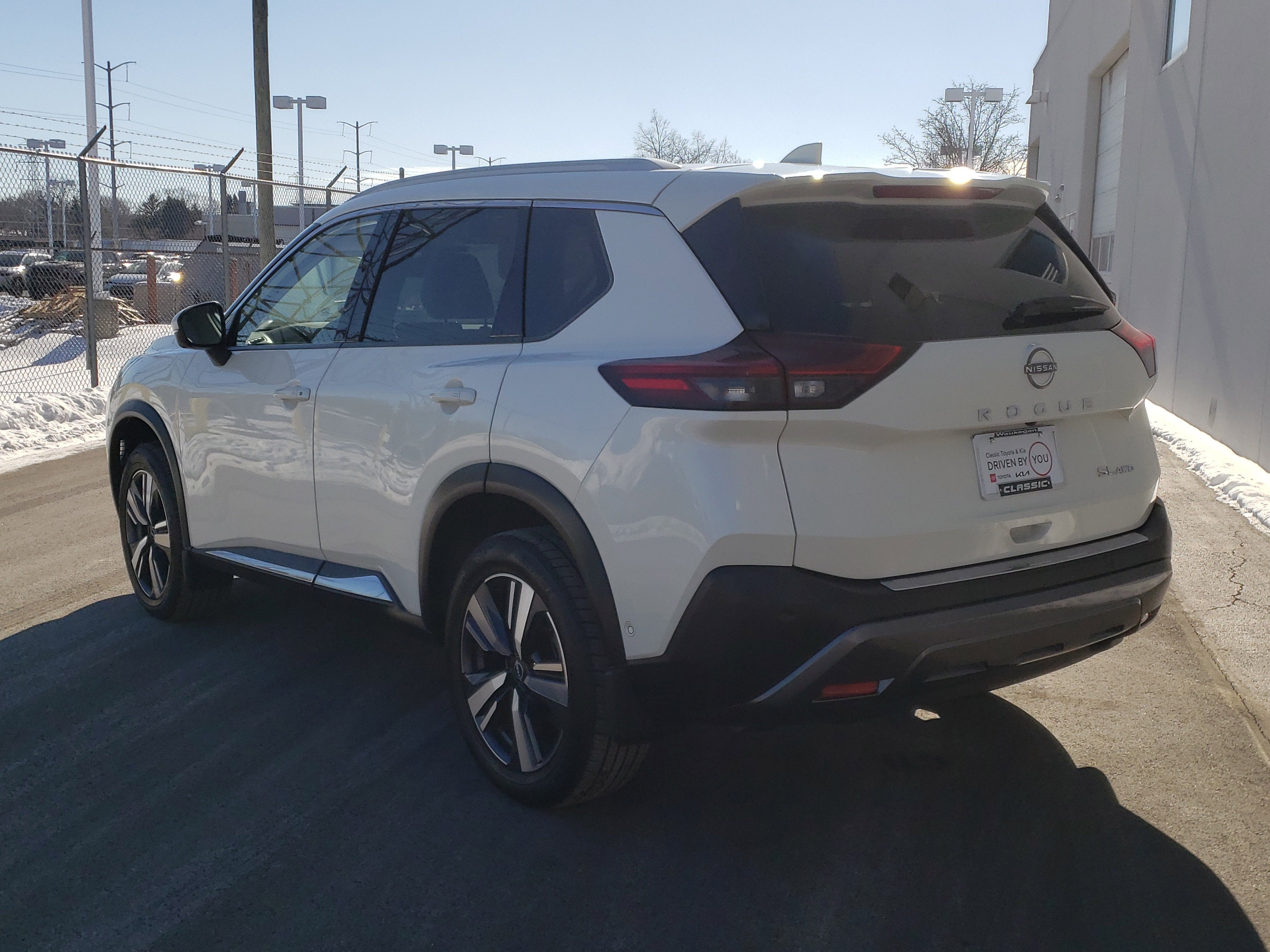 2023 Nissan Rogue SL