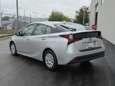 2022 Toyota Prius LE