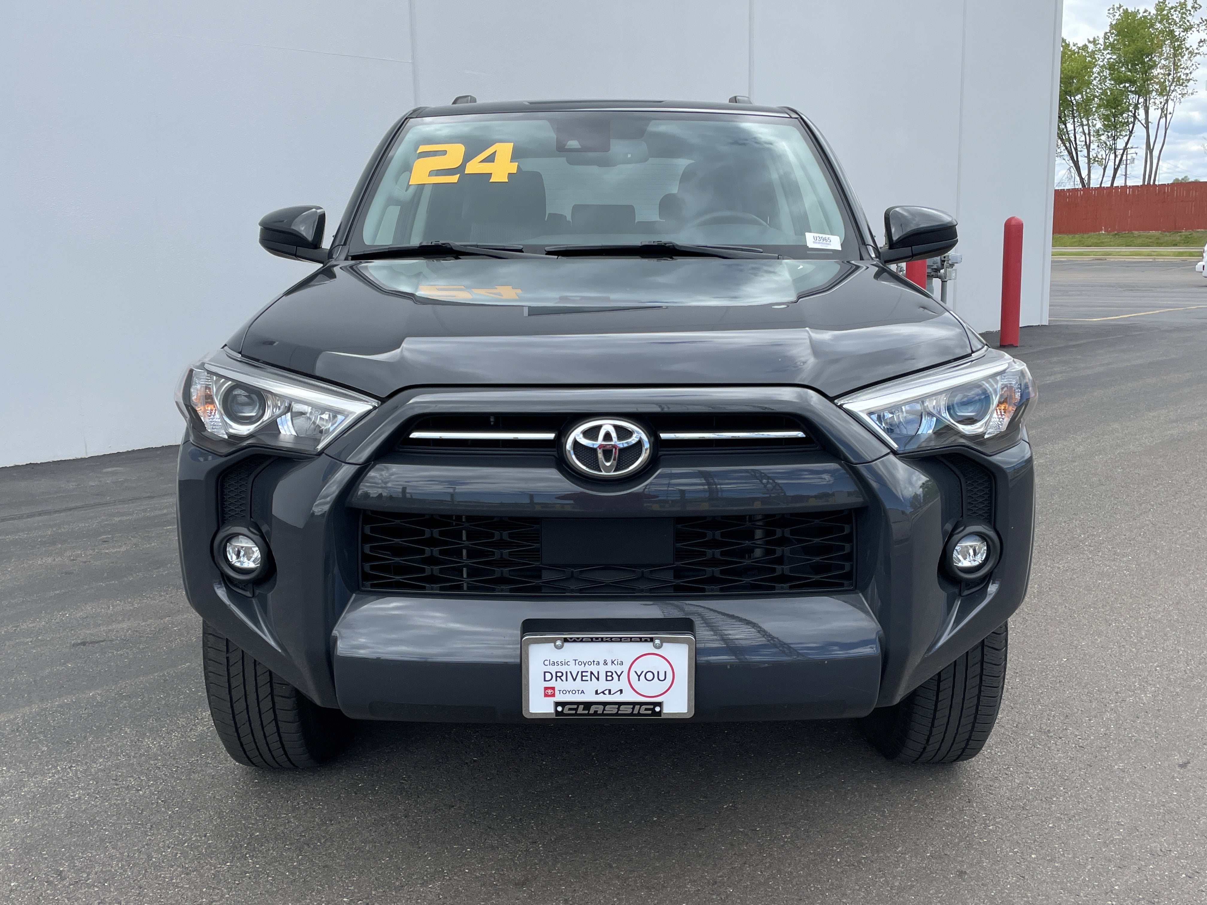 2024 Toyota 4Runner SR5
