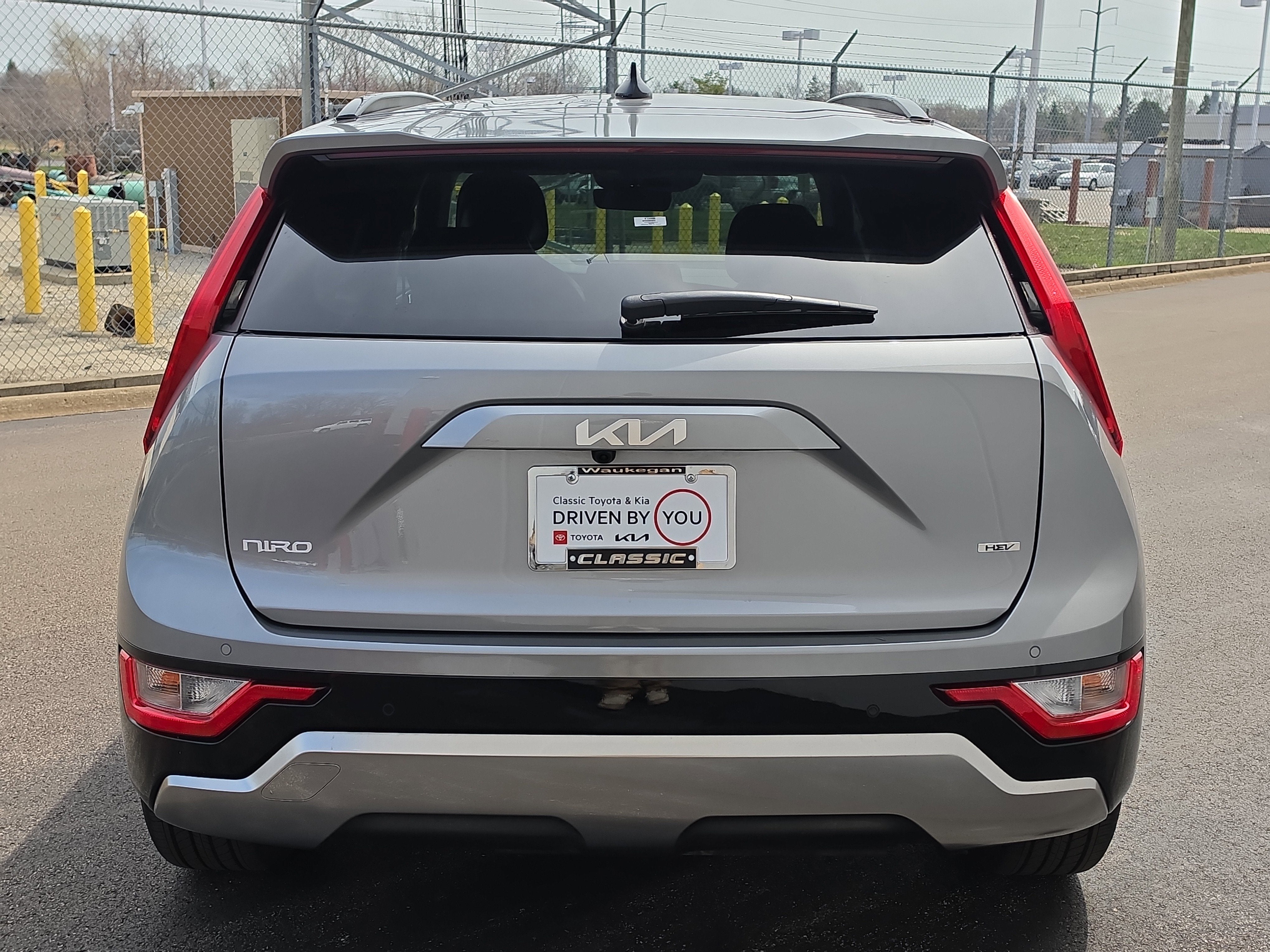 2025 Kia Niro EX Touring