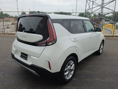 2025 Kia Soul LX