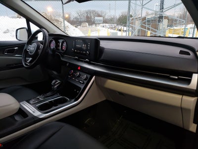 2024 Kia Carnival LX