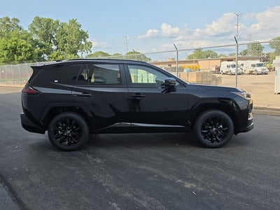 2026 Toyota RAV4 SE