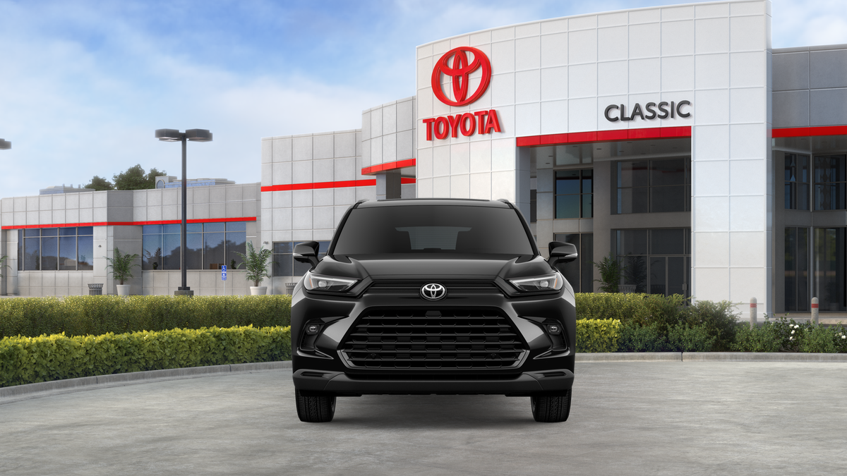2026 Toyota Grand Highlander Hybrid Nightshade
