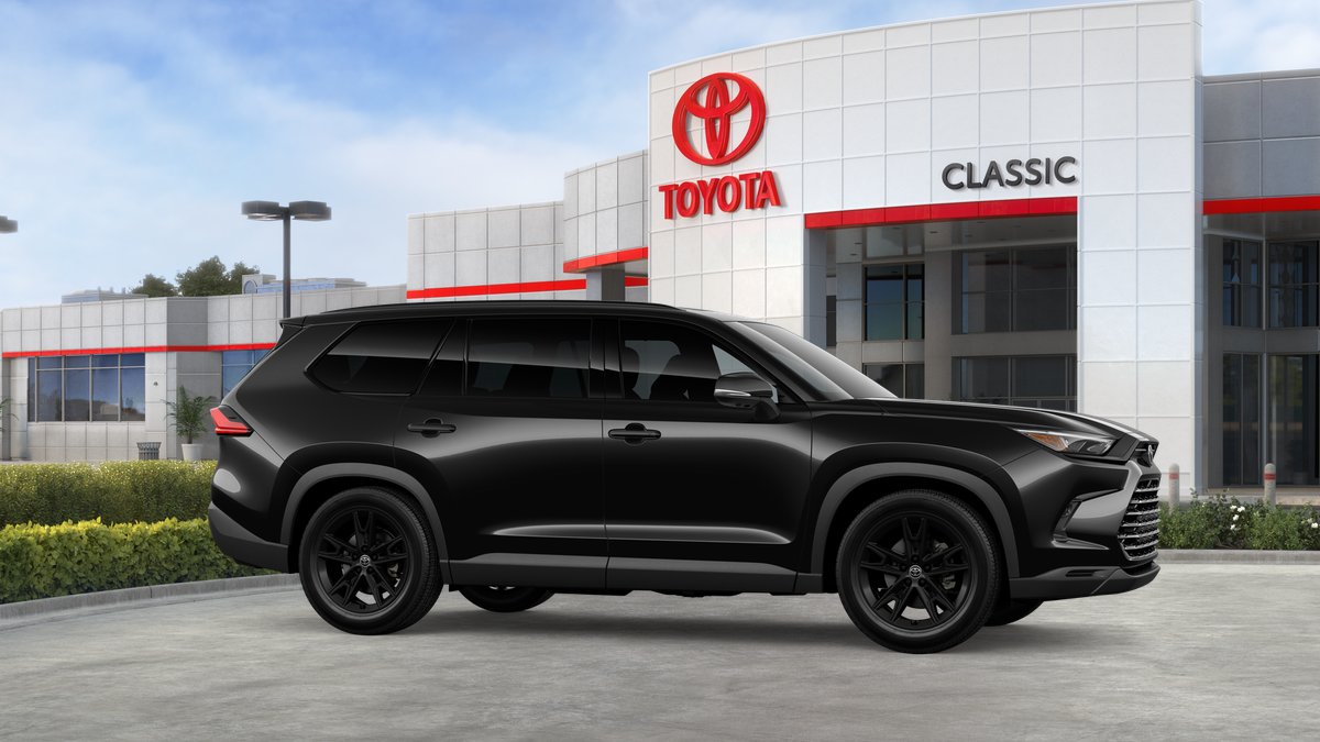 2026 Toyota Grand Highlander Hybrid Nightshade