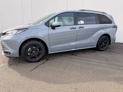2026 Toyota Sienna Woodland Edition