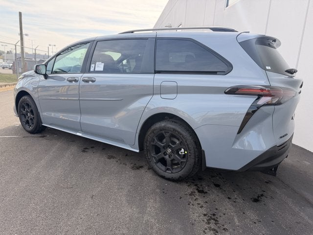 2026 Toyota Sienna Woodland Edition