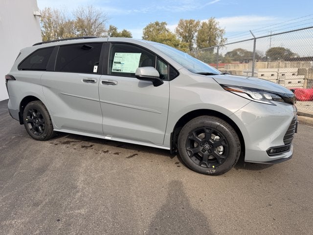 2026 Toyota Sienna Woodland Edition