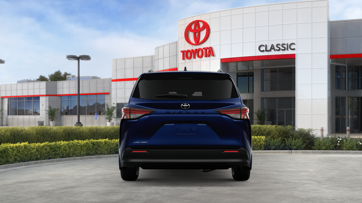 2026 Toyota Sienna LE