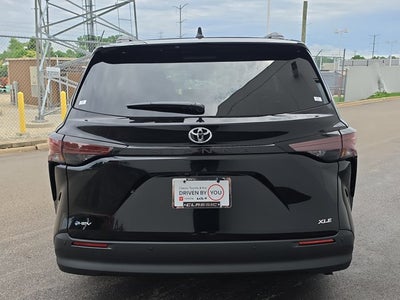 2026 Toyota Sienna XLE