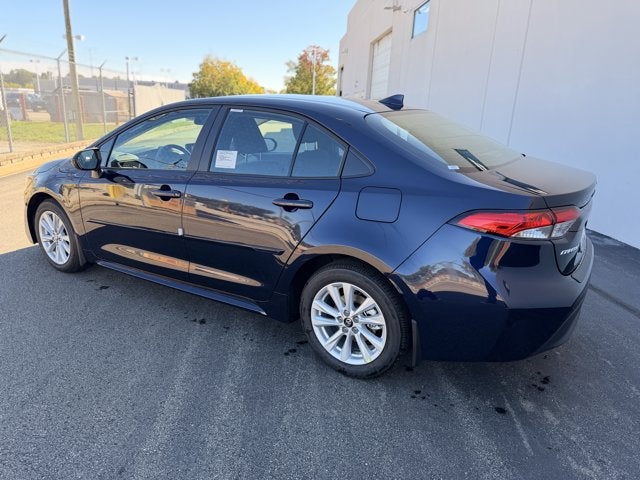 2027 Toyota Corolla LE