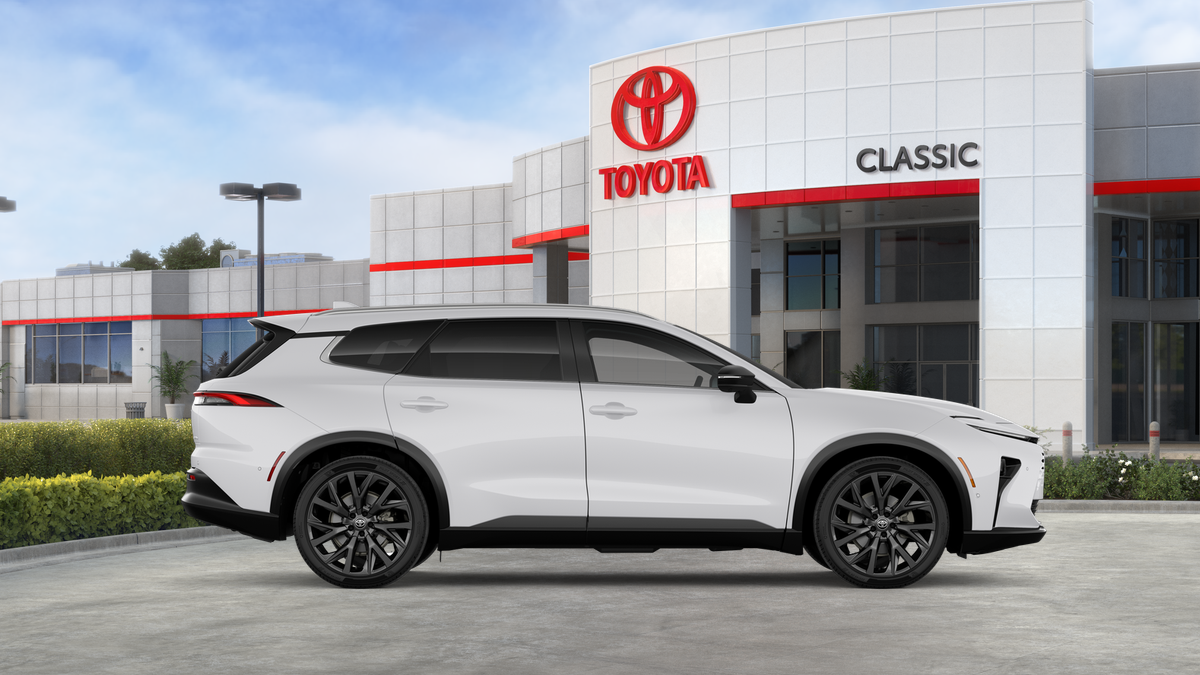 2026 Toyota Toyota Crown Signia Limited