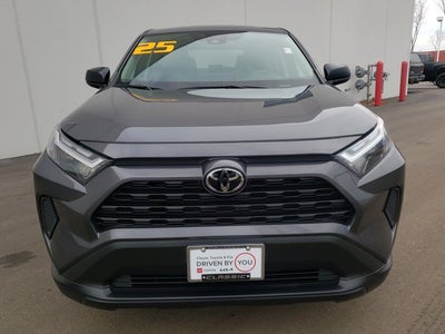 2025 Toyota RAV4 LE