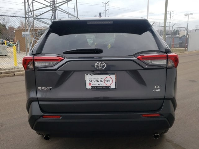 2025 Toyota RAV4 LE