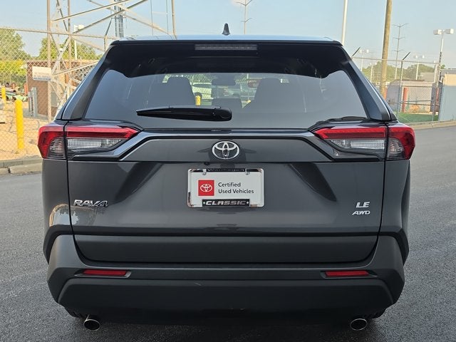2025 Toyota RAV4 LE