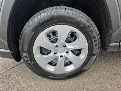2025 Toyota RAV4 LE