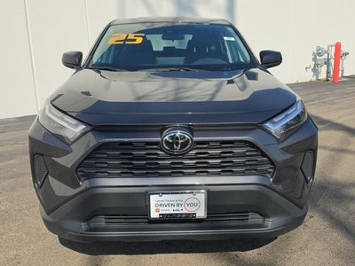2025 Toyota RAV4 LE