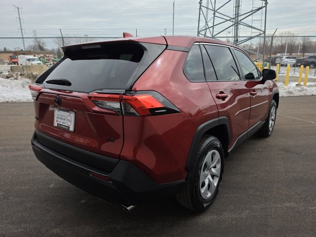 2024 Toyota RAV4 LE