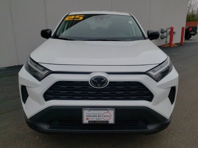 2025 Toyota RAV4 LE