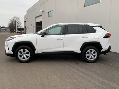 2024 Toyota RAV4 LE