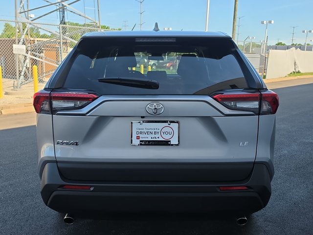 2025 Toyota RAV4 LE
